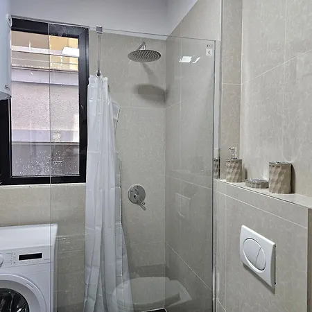 Brand New Apartment *